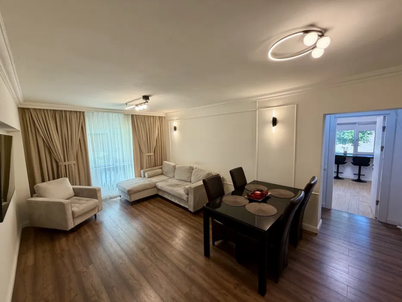 Apartament 3 camere, 70 m² – Faleza Nord, Constanța