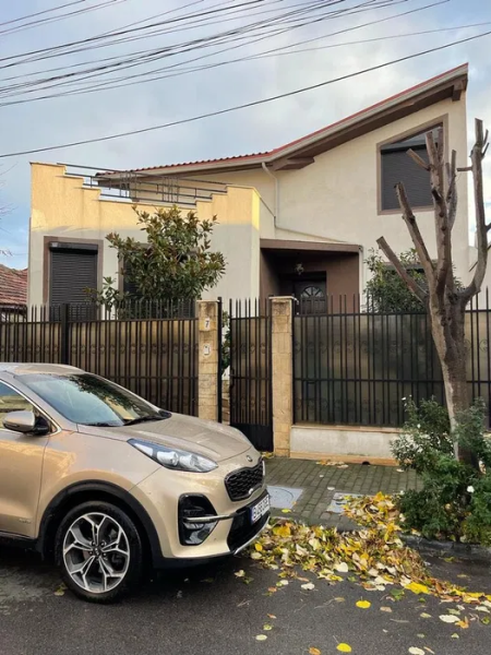 Vilă 288 m² cu vedere la mare – Faleza Nord, Delfinariu