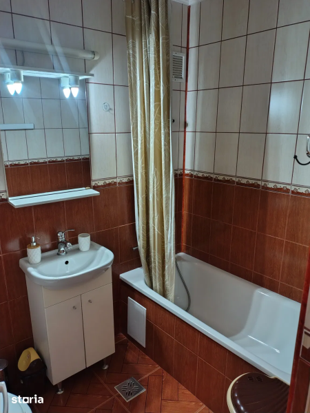 Garsonieră 40 m² cu balcon – Inel II, Constanța