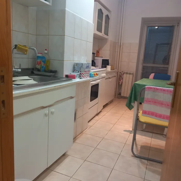 Garsonieră 37 m² cu balcon – Stadion, Constanța