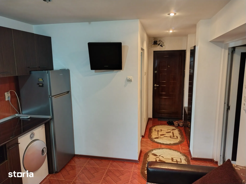 Garsonieră 40 m² cu balcon – Inel II, Constanța