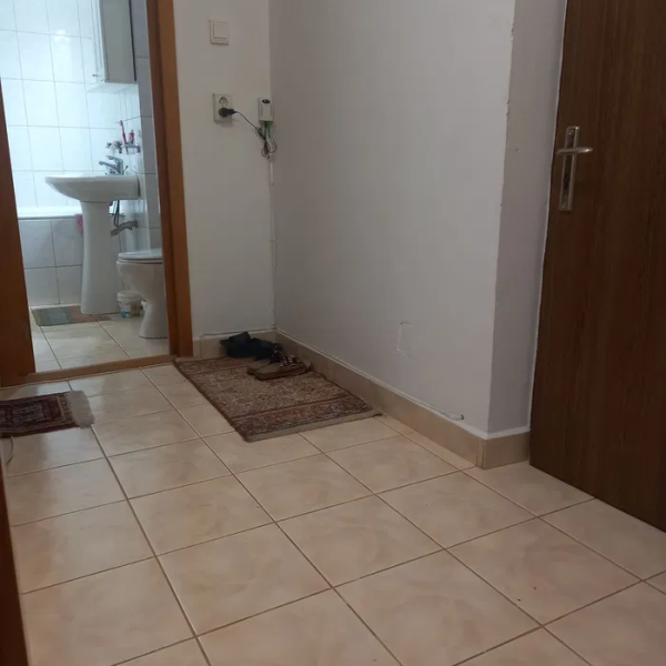 Garsonieră 37 m² cu balcon – Stadion, Constanța