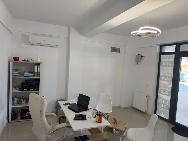 Spațiu comercial / birou 25 m² – Constanța