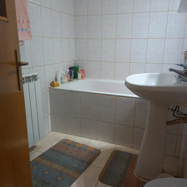 Garsonieră 37 m² cu balcon – Stadion, Constanța