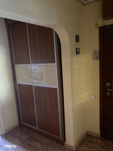 Apartament 3 camere decomandat, 64,4 m² – Dacia, Constanța