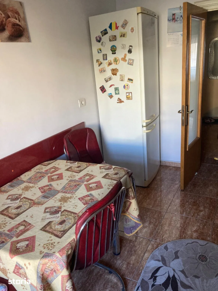 Apartament 3 camere decomandat, 64,4 m² – Dacia, Constanța