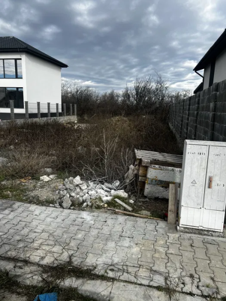 Teren intravilan 400 m² în concesiune cu proiect casă – Midia Sat, Năvodari