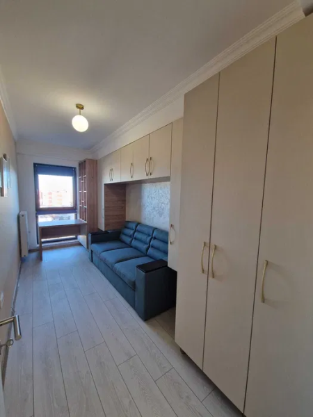 Apartament 3 camere, 65,5 mp total, mobilat complet – Ansamblul Energia, Constanța